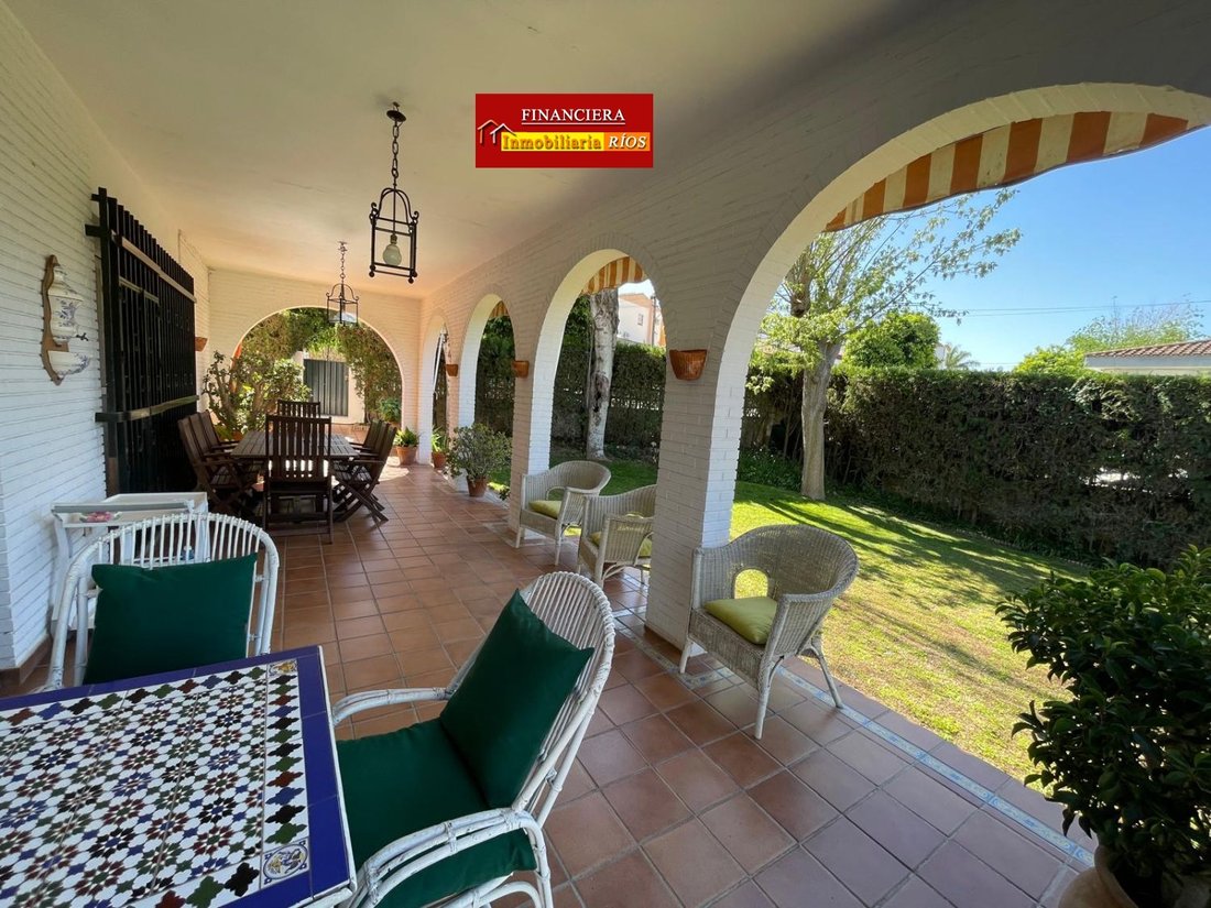 Chalet in Alcala de Guadaira, Andalusia, Spain 3 - 17661767