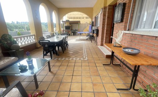 Maison à Rubí, Catalogne, Espagne 1