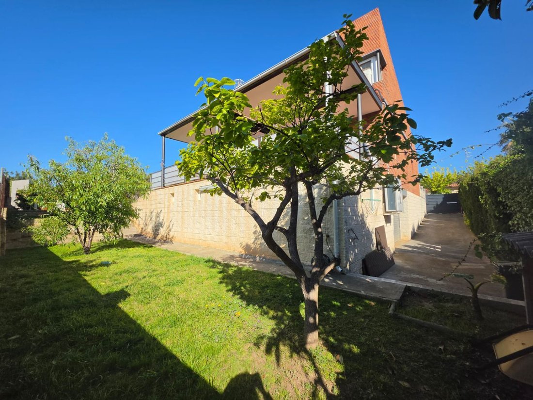 Chalet in Cunit, Catalonia, Spain 2 - 16575192