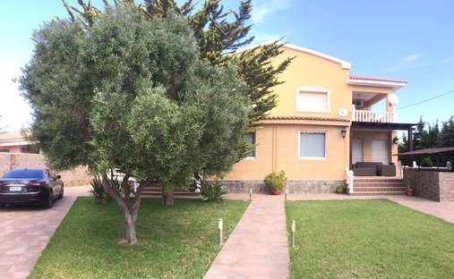 Villa in Cabo Roig, Orihuela, Valencian Community 1
