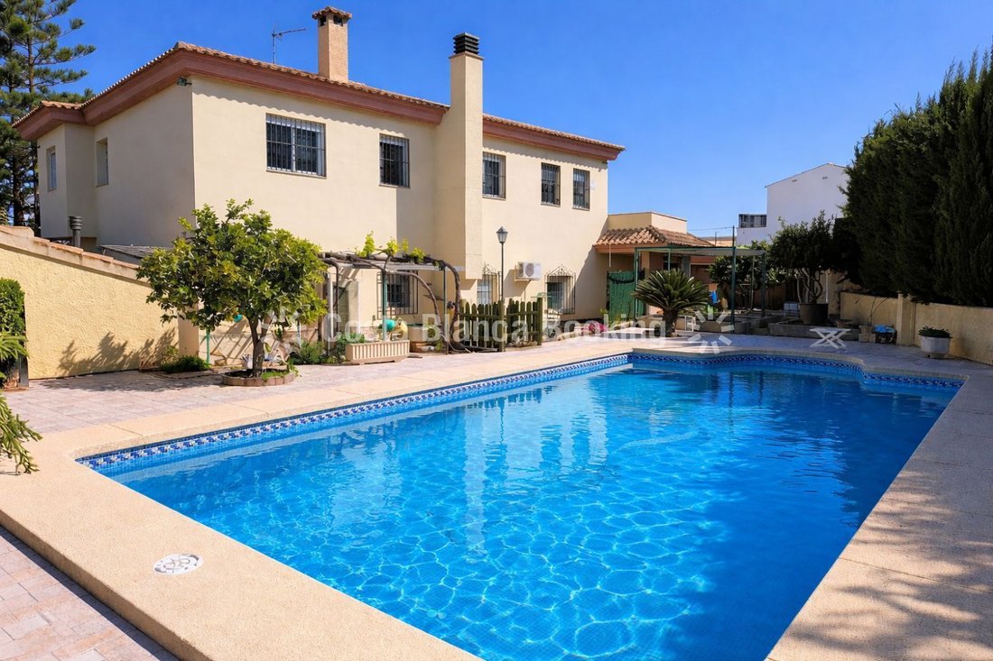Chalet in l'Albir, l'Alfas del Pi, Valencian Community 1 - 17661774