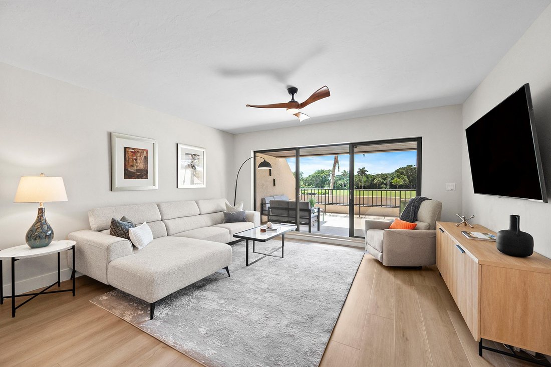 Condo in Naples, Florida, United States 3 - 17661722