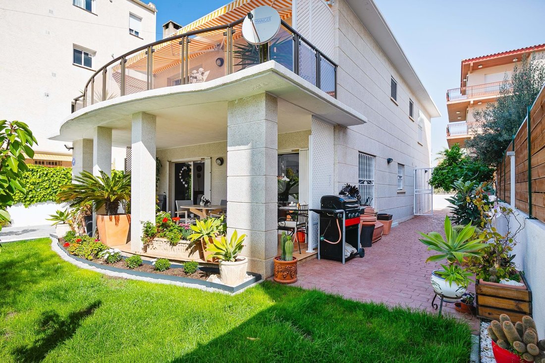 Townhouse in Cunit, Catalonia, Spain 4 - 17662059