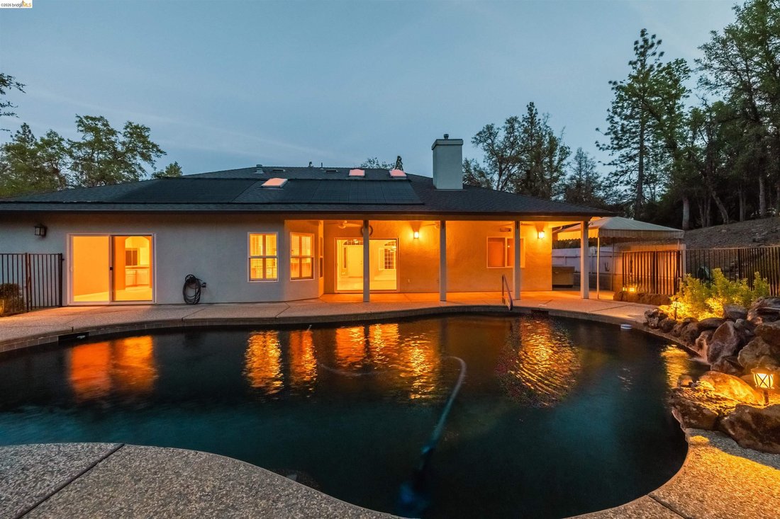 House in Sonora, California, United States 1 - 17523059