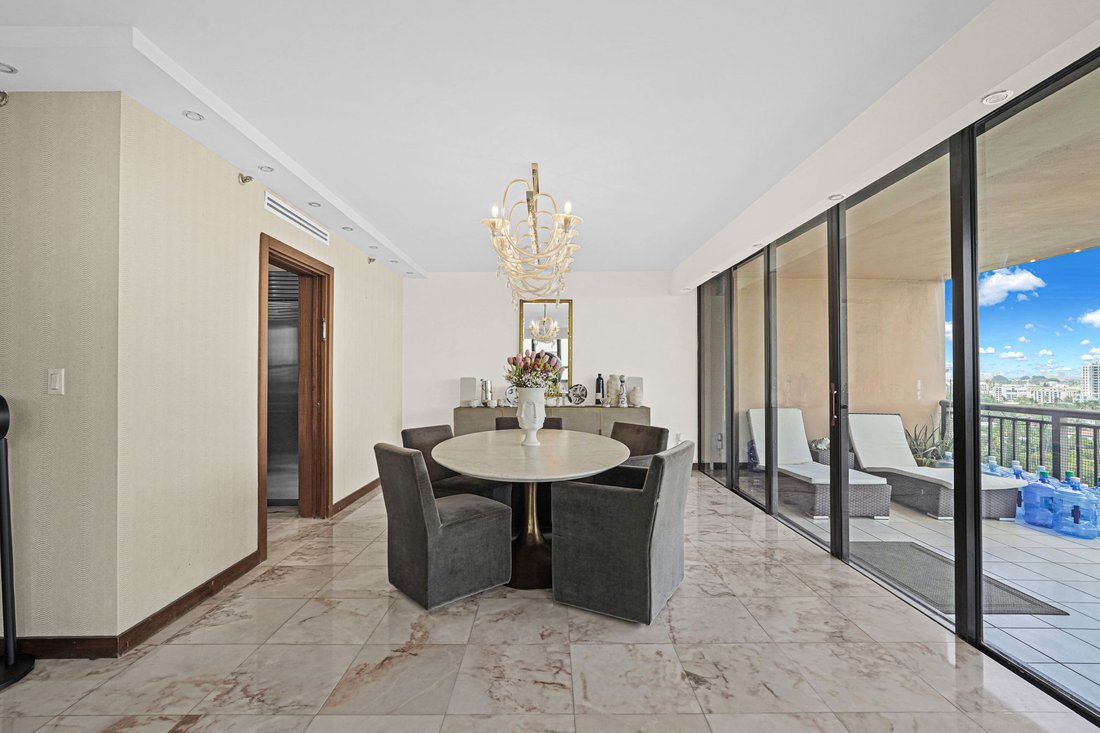 Condo in Bal Harbour, Florida, United States 5 - 17661890