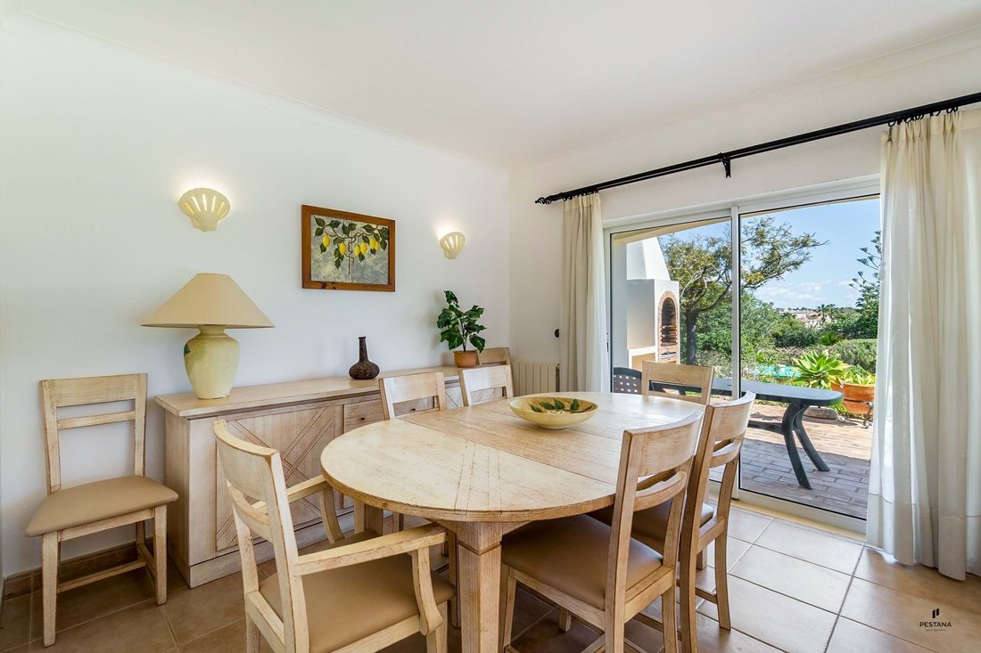 Villa in Carvoeiro, Algarve, Portugal 3 - 17662043