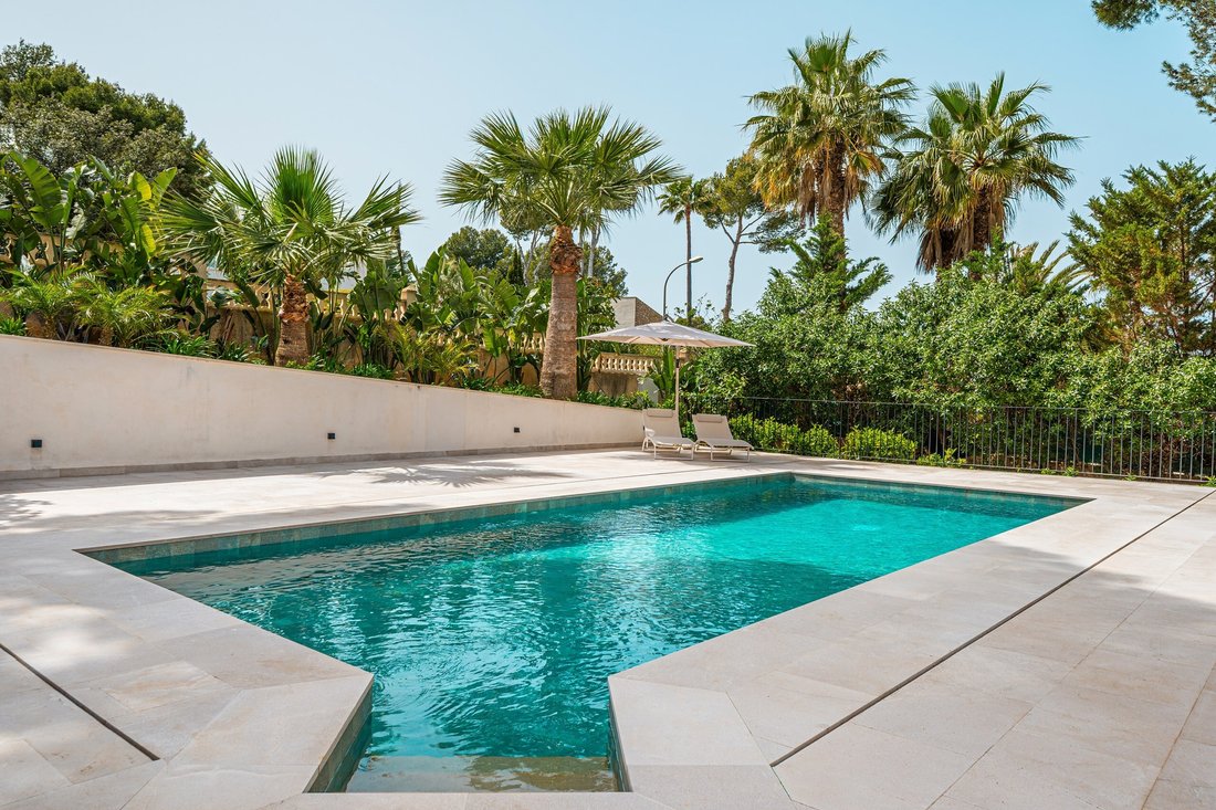 Villa in Rotes Velles, Calvia, Balearic Islands 2 - 17662051