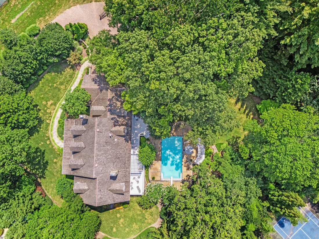McLean, Virginia, United States 2 - 17661954