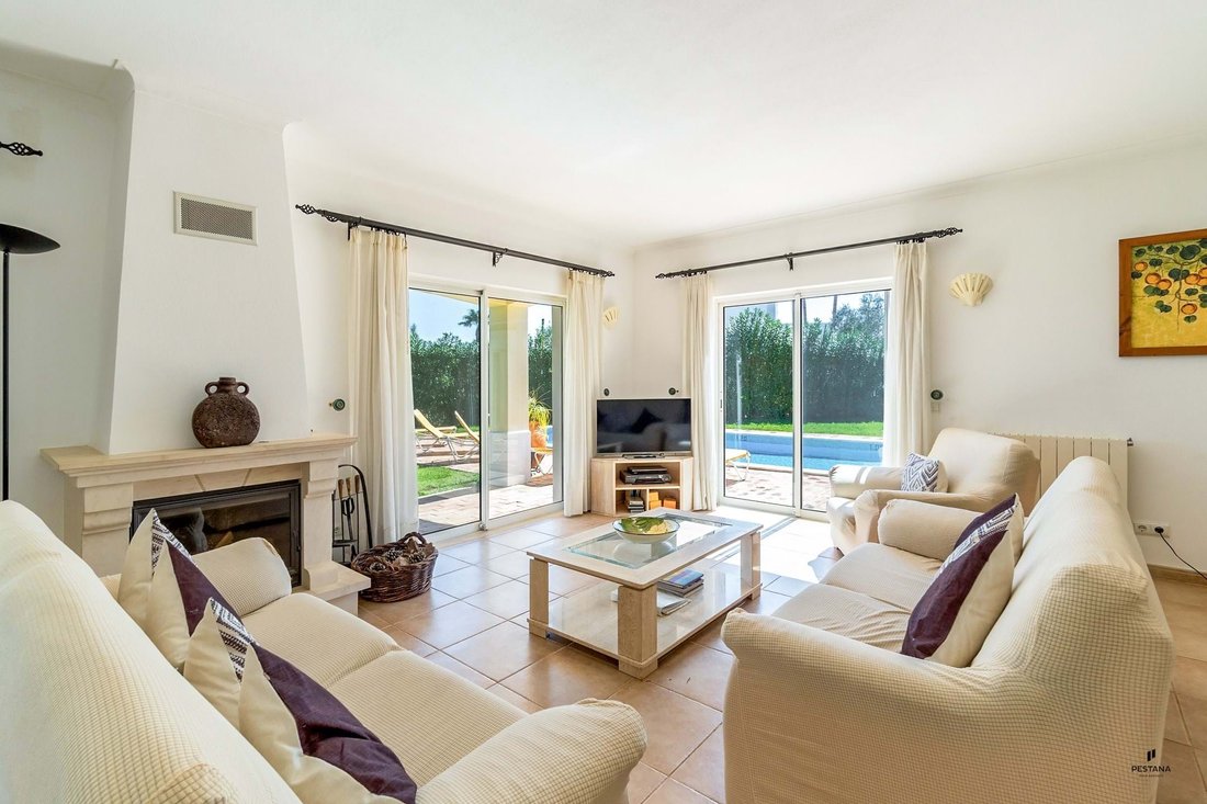 Villa in Carvoeiro, Algarve, Portugal 2 - 17662043