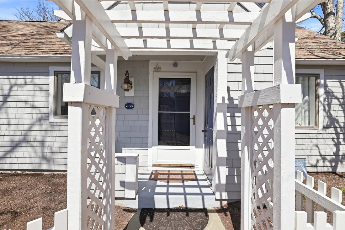 Condo in Mashpee, Massachusetts, United States 3 - 17661909
