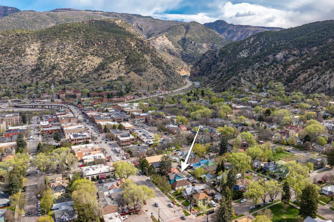 Glenwood Springs, Colorado, United States 4 - 17661915