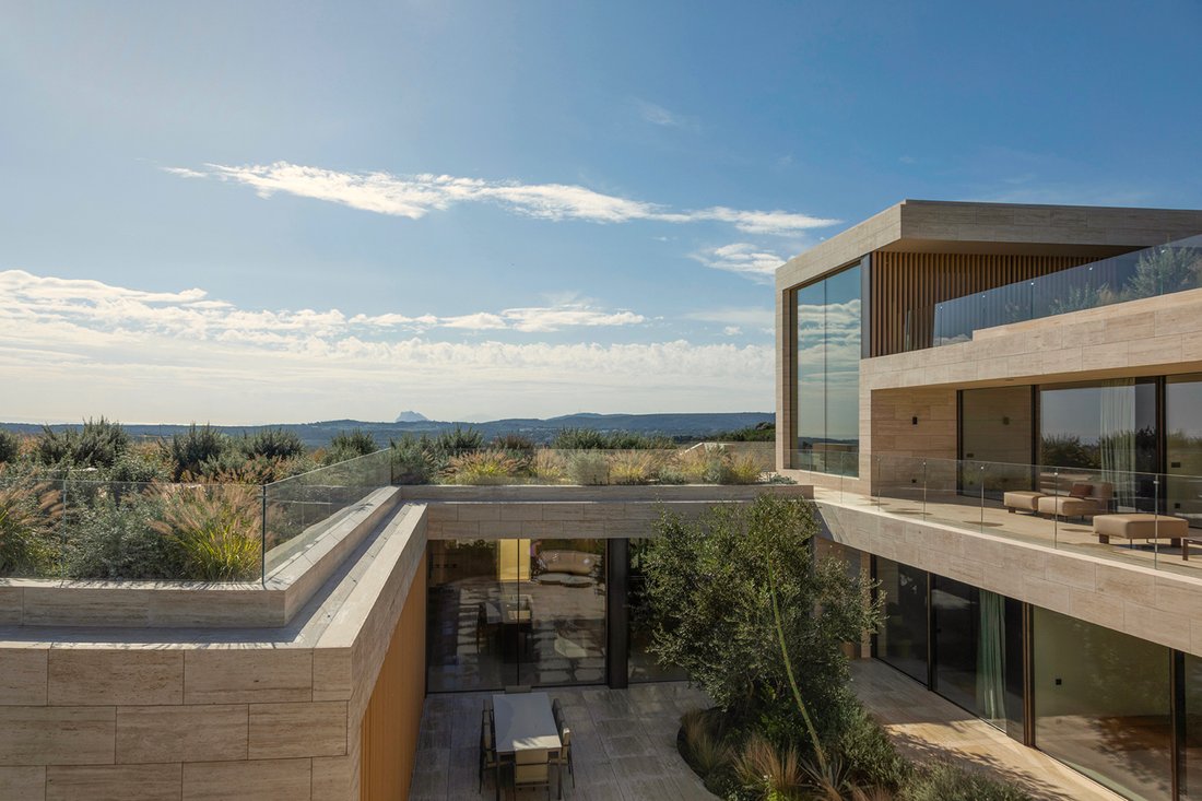 House in Sotogrande, San Roque, Andalusia 1 - 17662093