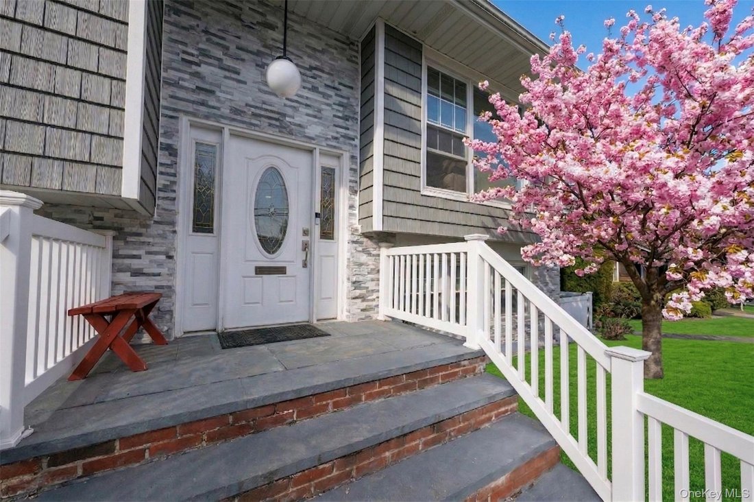 House in Woodmere, New York, United States 2 - 17439036