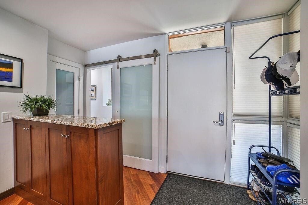 Condo in Buffalo, New York, United States 5 - 17663141
