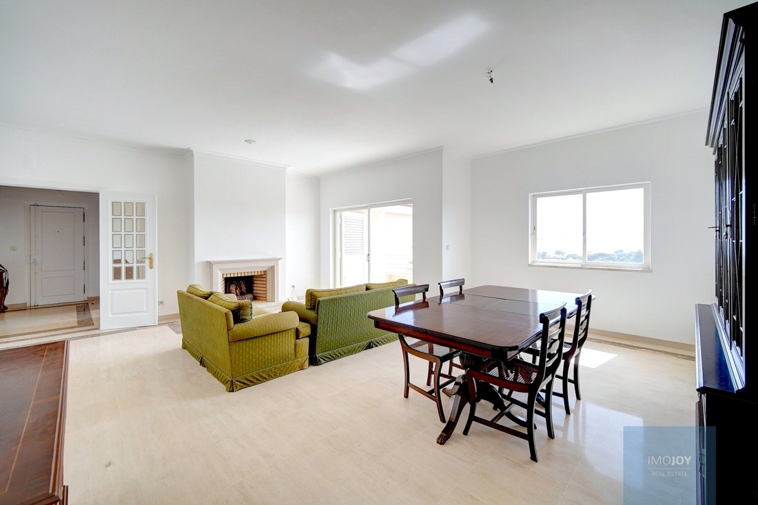 Apartment in Cascais e Estoril, Lisbon, Portugal 1 - 17666832