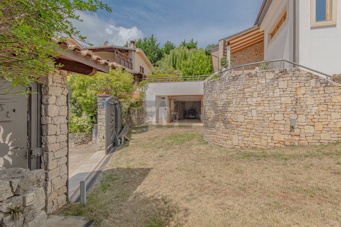 Villa in Cerisano, Calabria, Italy 3 - 17667541