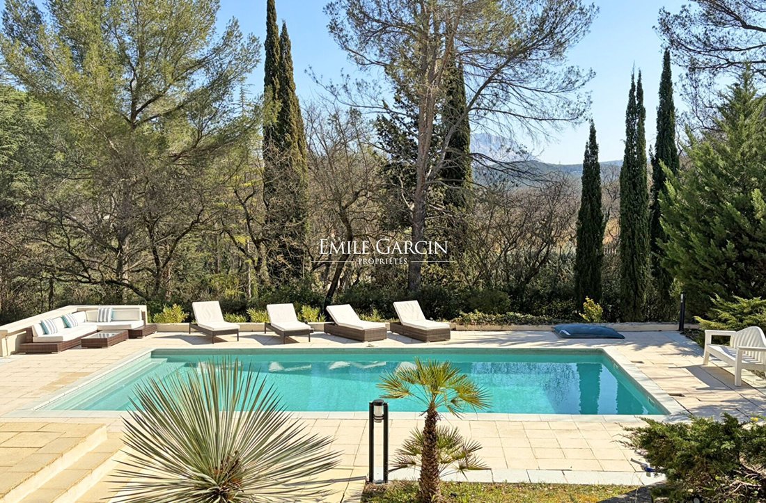Villa in Granettes-Jauberte-Sainte Anne, Aix-en-Provence, France 2 - 17666784