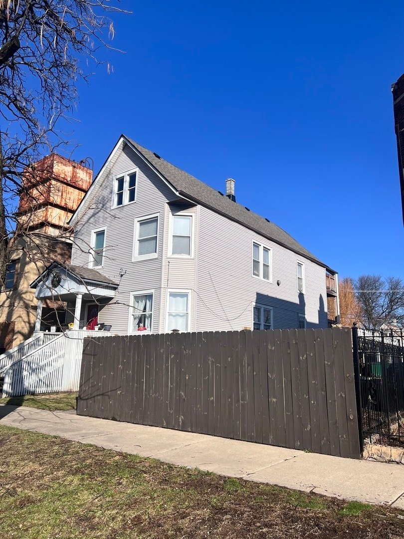 Chicago, Illinois, United States 2 - 17666316