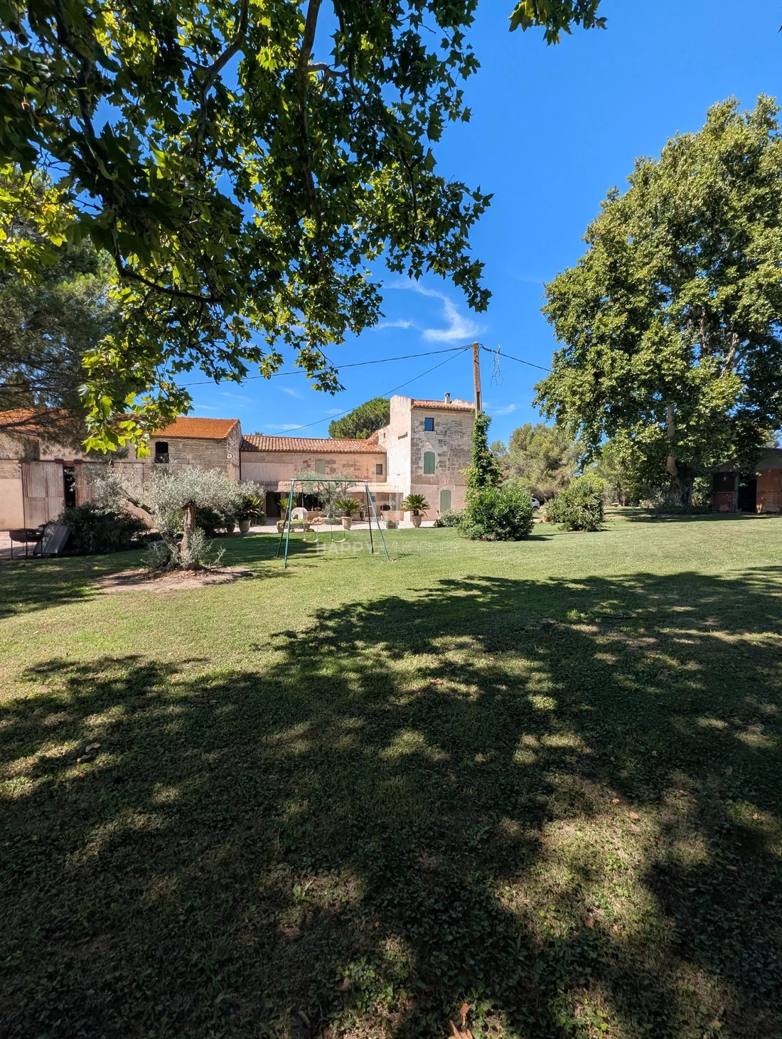 Country House in Arles, Provence-Alpes-Côte d'Azur, France 4 - 17663902