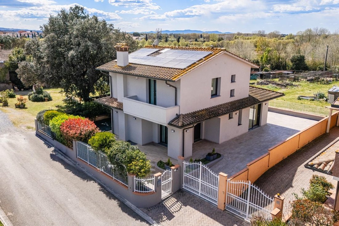 House in Il Romito, Pontedera, Tuscany 1 - 17665621