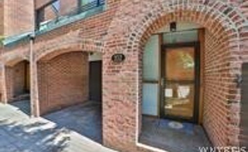 Condo in Buffalo, New York, United States 1