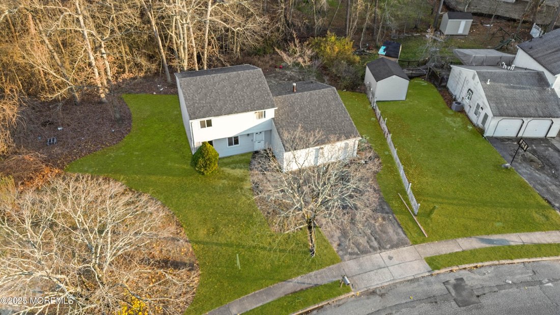 House in Lakewood Township, New Jersey, United States 2 - 17666130