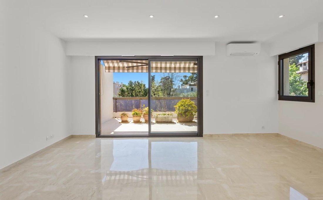 Apartment in Camp Long, Cannes, France 1 - 16825347