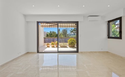 Apartment in Camp Long, Cannes, France 1