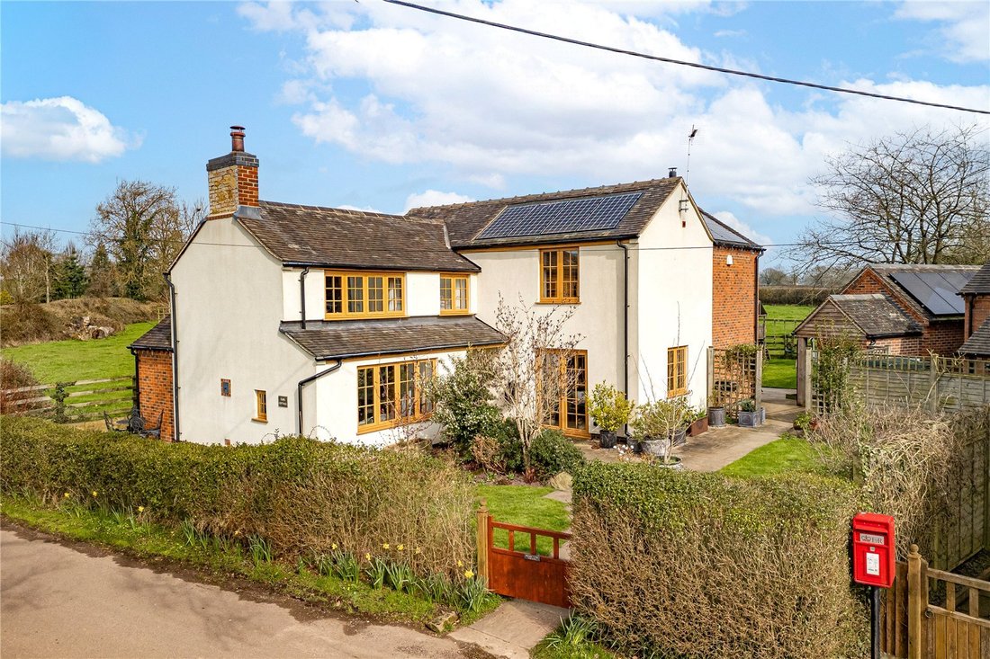 House in Derbyshire, England 5 - 17662496