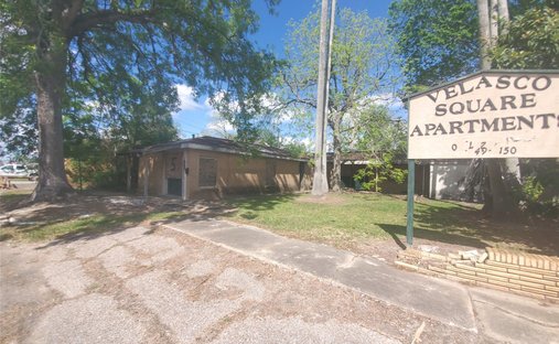 Apartment in Angleton, Texas, United States 1