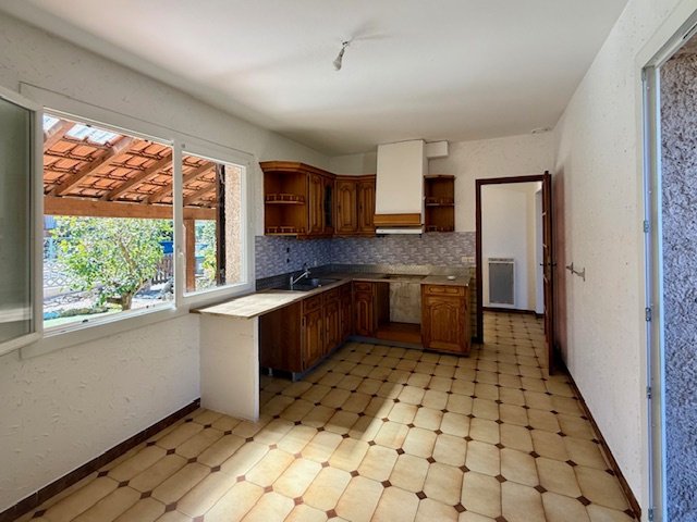House in Carnoux-en-Provence, Provence-Alpes-Côte d'Azur, France 4 - 17666027