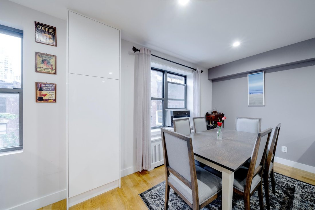 Co Op in New York, New York, United States 5 - 11654702
