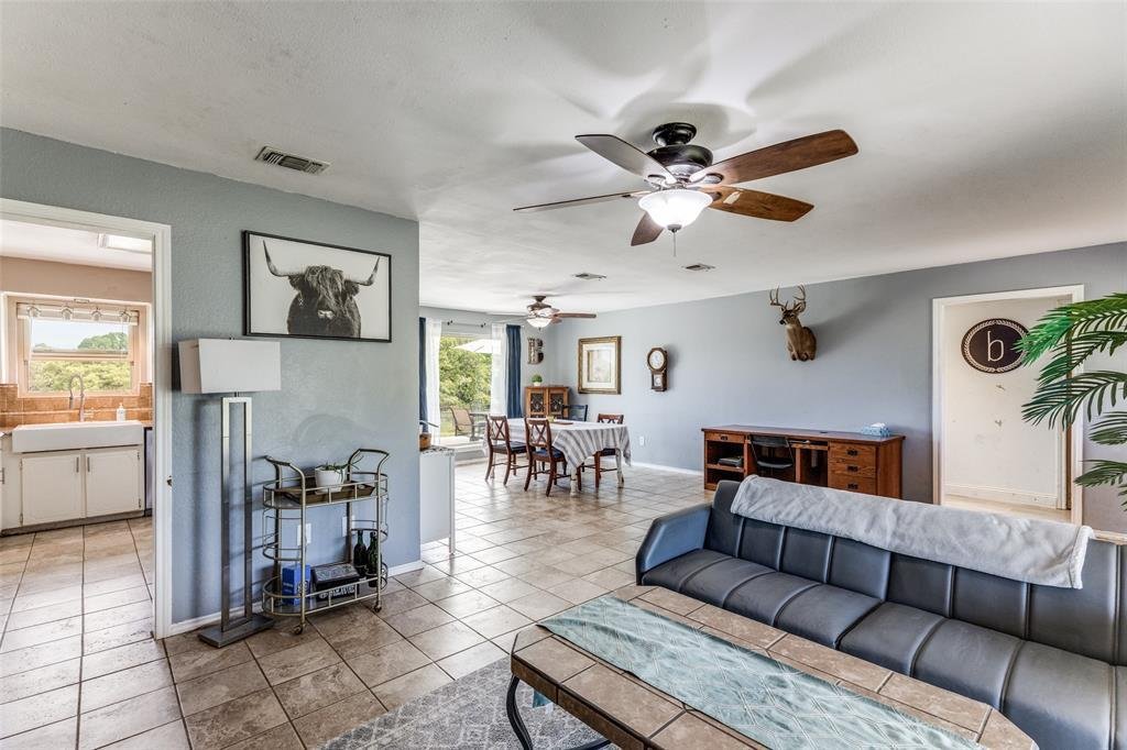 House in Decatur, Texas, United States 5 - 17666438