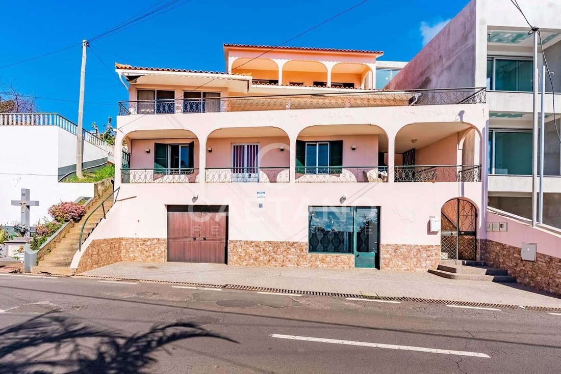 Villa in Ponta do Sol, Madeira, Portugal 1 - 17666919