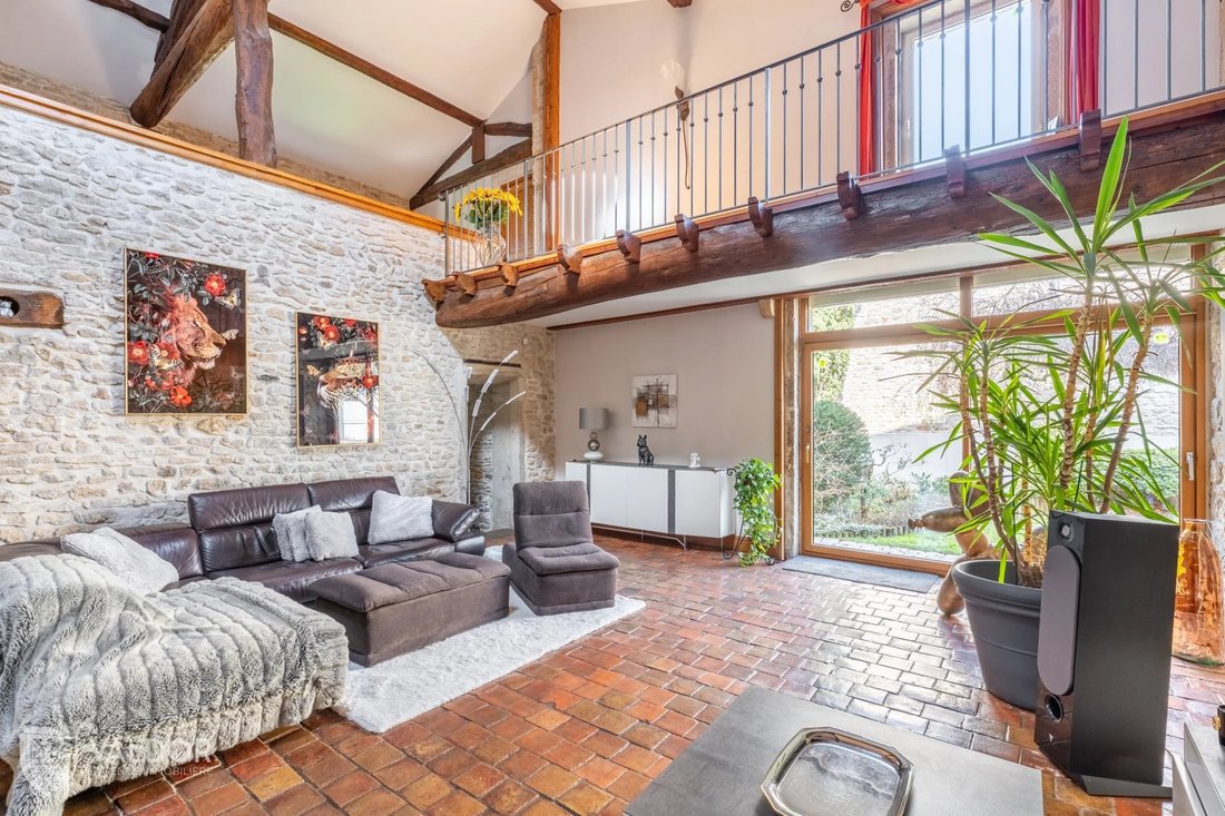 House in Arrondissement of Villefranche-sur-Saône, Auvergne-Rhône-Alpes, France 4 - 17667147