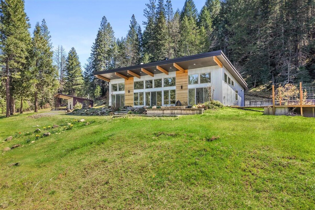 House in White City, Oregon, United States 1 - 16787521