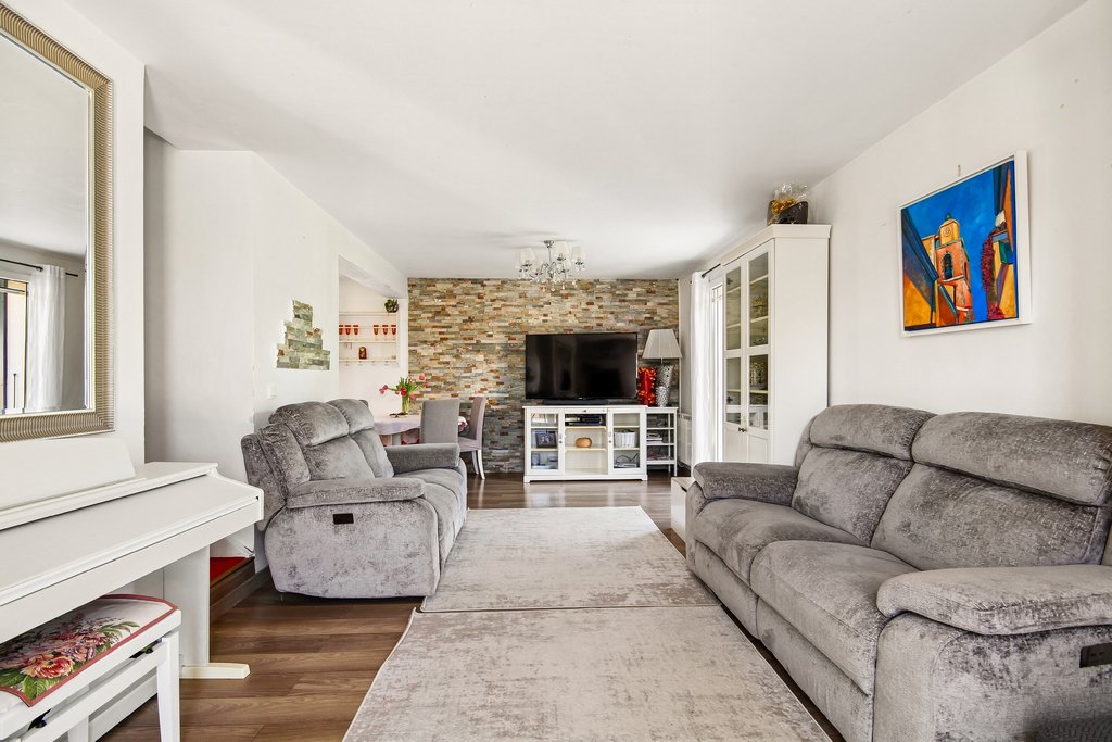 House in Nord, Cogolin, France 2 - 17662804