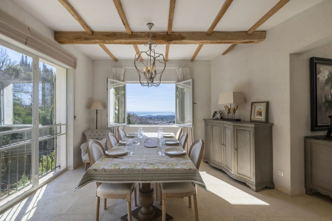 Villa in Plan de Noves, Vence, France 5 - 17472176