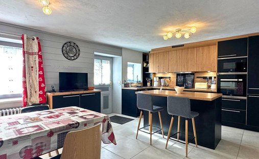 Apartment in Crest-Voland, Auvergne-Rhône-Alpes, France 1