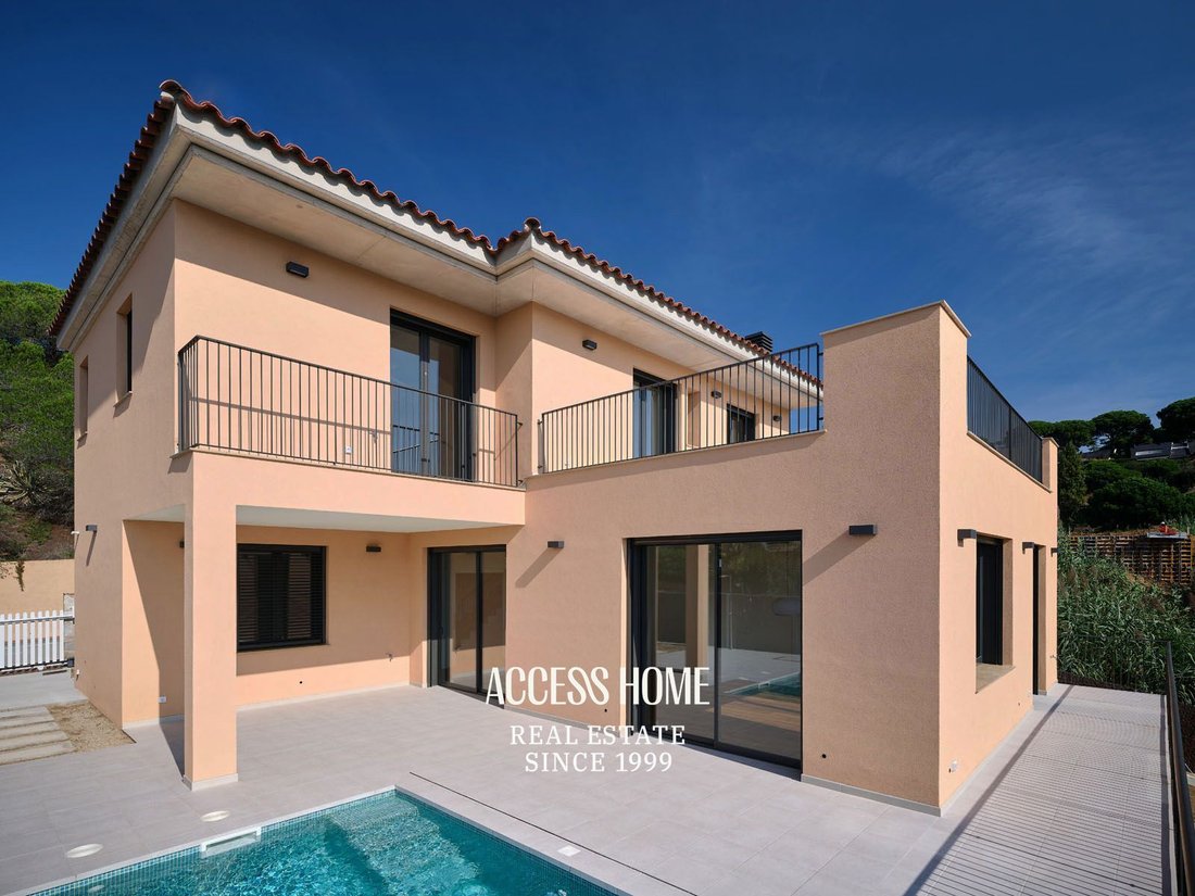 House in Sant Vicenc de Montalt, Catalonia, Spain 2 - 17663284