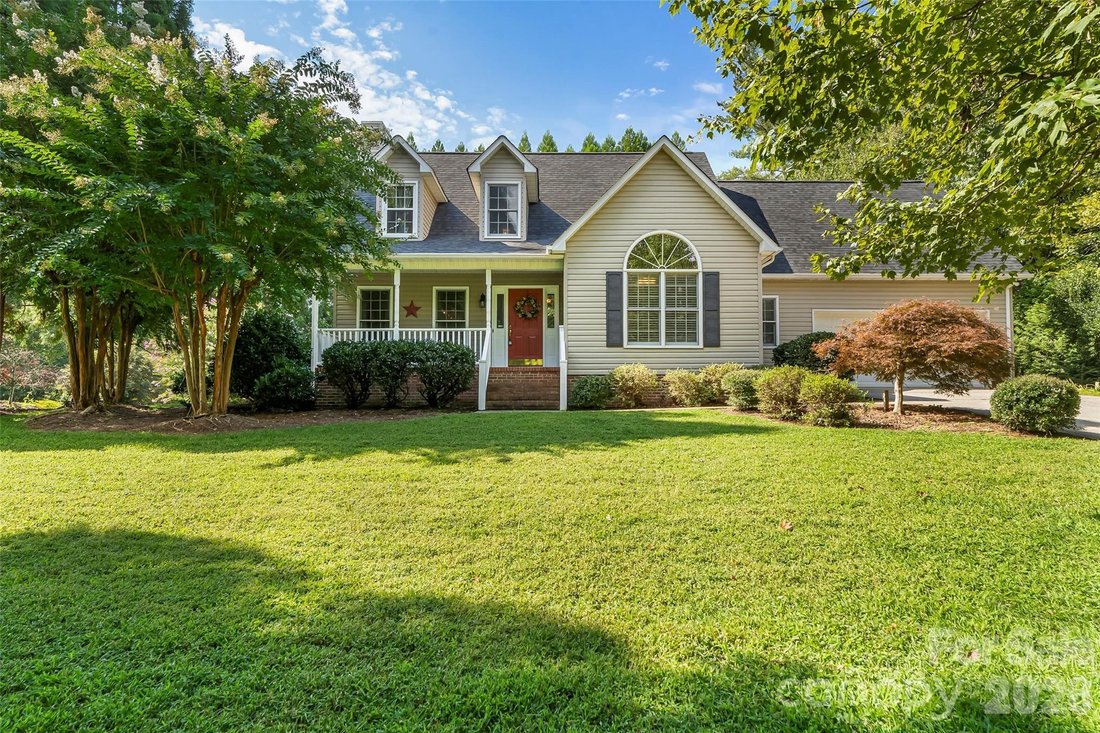 House in Morganton, North Carolina, United States 2 - 16144888