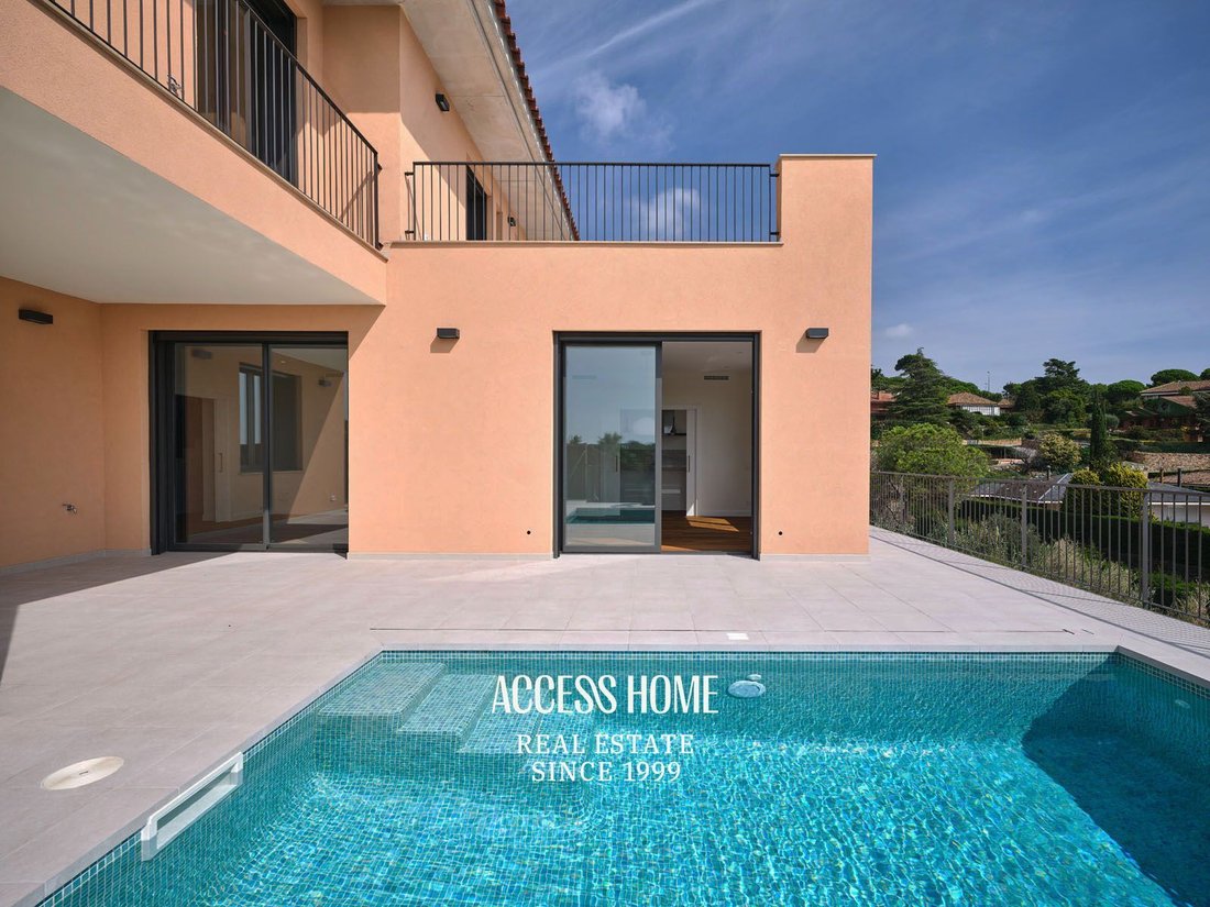 House in Sant Vicenc de Montalt, Catalonia, Spain 3 - 17663284