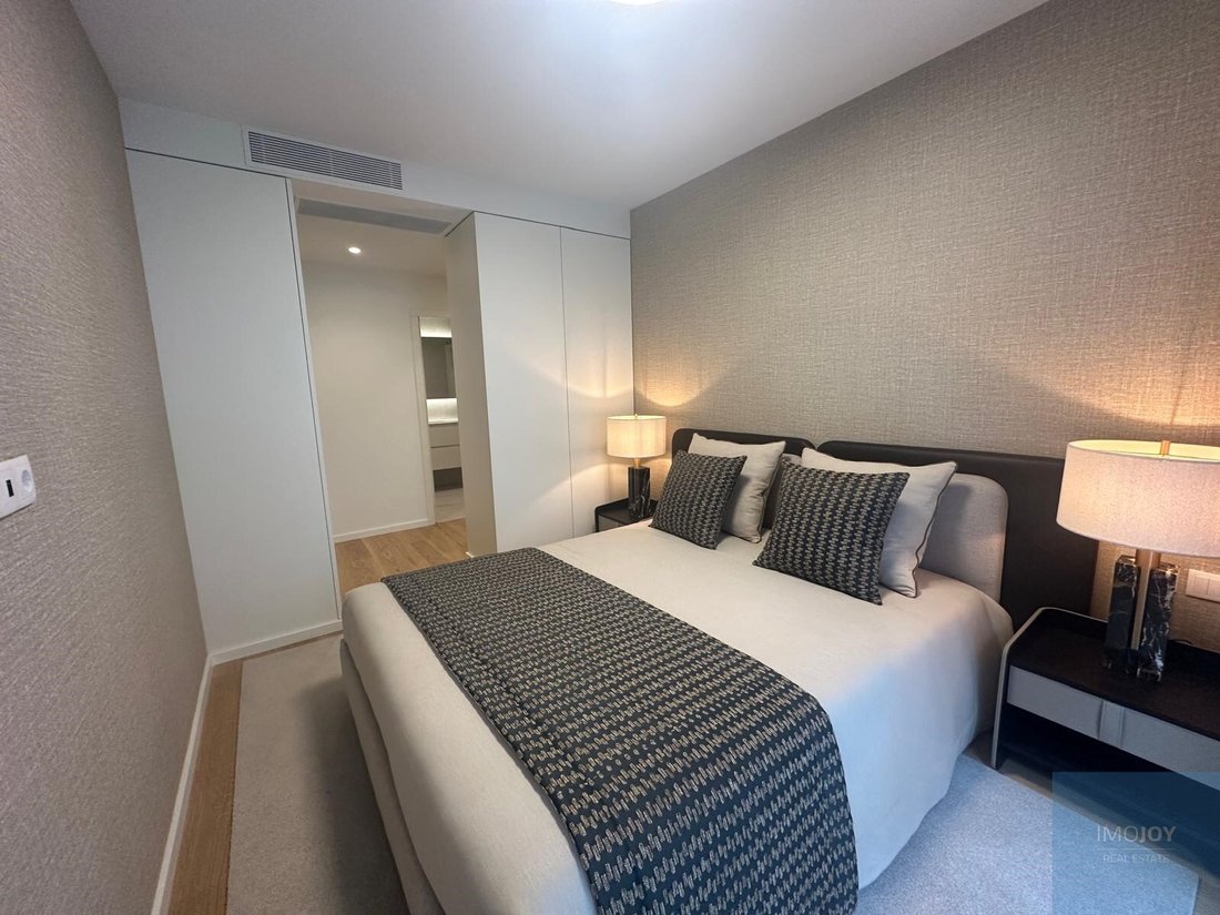 Apartment in Santa Marinha e Sao Pedro da Afurada, Porto District, Portugal 1 - 16329535