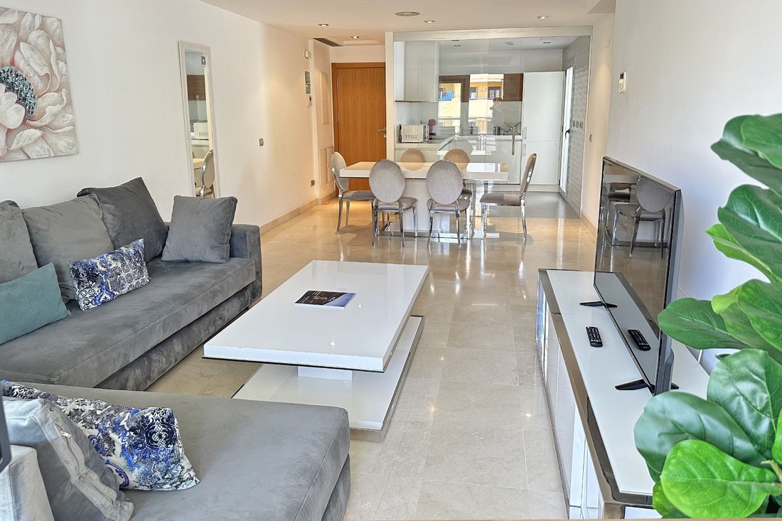 Apartment in San Pedro de Alcantara, Andalusia, Spain 5 - 17612879