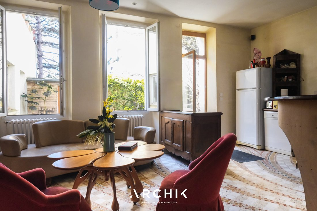 House in Pantin, Ile-de-France, France 1 - 17666730