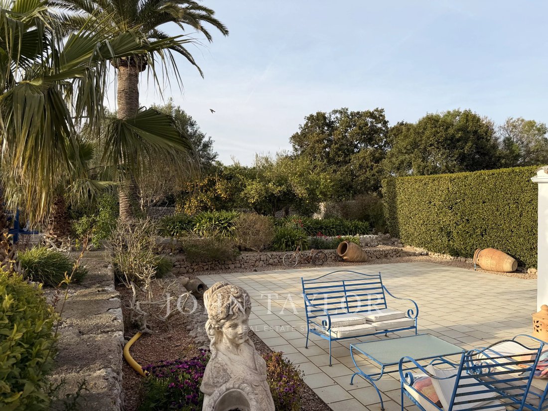 Chalet in es Castell, Balearic Islands, Spain 4 - 17663723