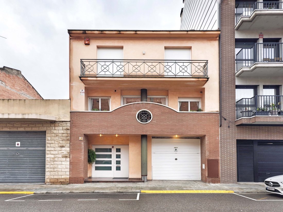 Townhouse in Igualada, Catalonia, Spain 1 - 17664473