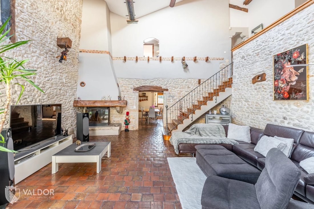 House in Arrondissement of Villefranche-sur-Saône, Auvergne-Rhône-Alpes, France 5 - 17667147