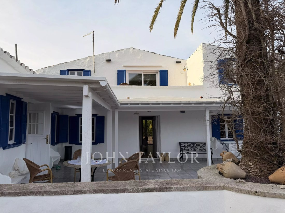 Chalet in es Castell, Balearic Islands, Spain 2 - 17663723