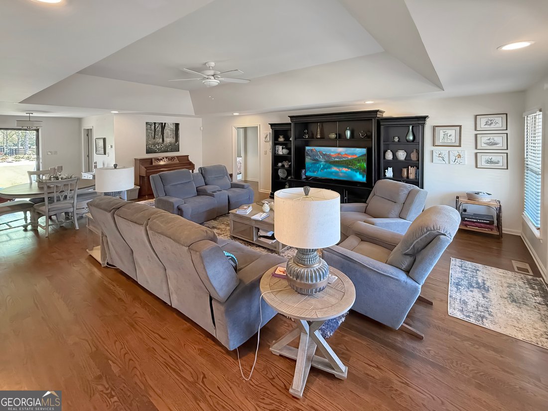 Land in Comer, Georgia, United States 4 - 17666509